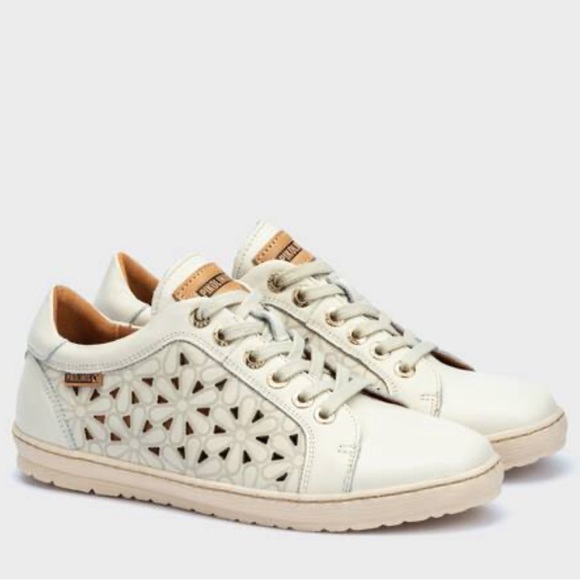 PIKOLINOS Shoes - PIKOLINOS Lagos Leather Floral Sneaker